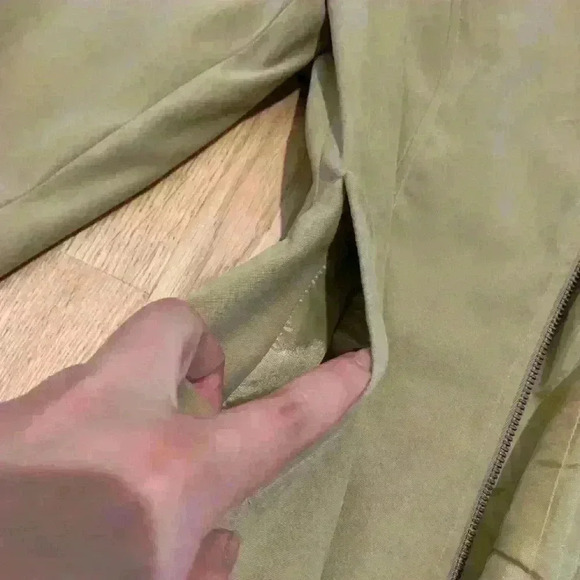 Tan Jacket - Picture 3 of 7